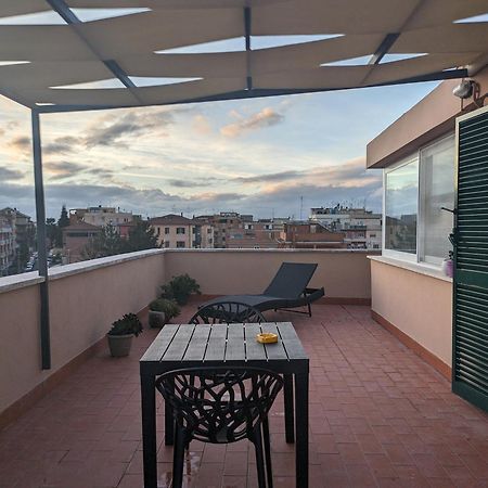 Casetta Sole, Superattico Con Terrazzo Vicino San Pietro, New Rom Exterior foto